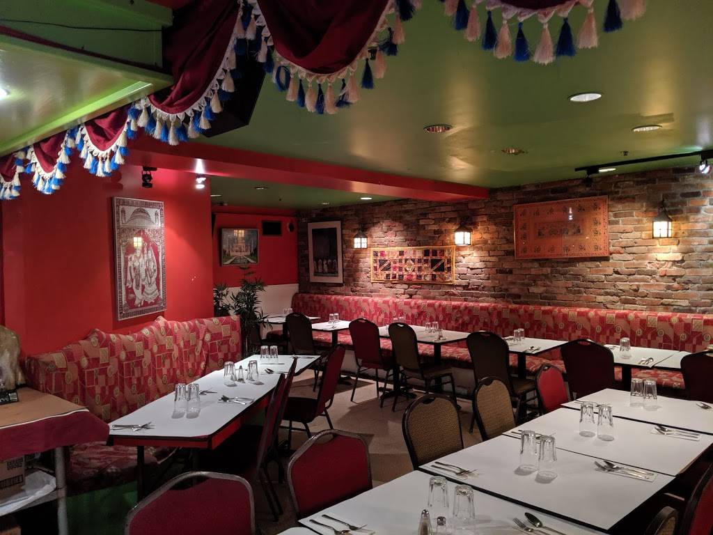 Spices of India | restaurant | 1114 Avenue Cartier, Québec, QC G1R 2S5, Canada | 4185224979 OR +1 418-522-4979