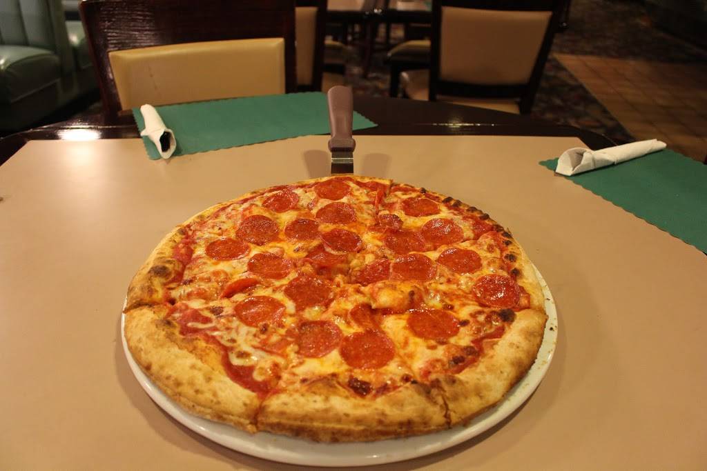 Bentleys Falls Church Diner | bakery | 6654 Arlington Blvd, Falls Church, VA 22042, USA | 7035324100 OR +1 703-532-4100