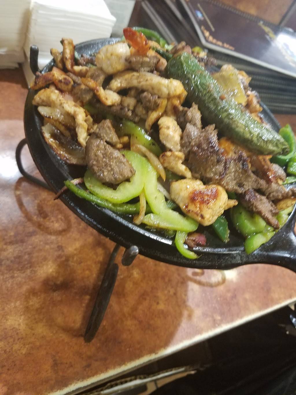 El Pescador | restaurant | 9051 Telegraph Rd, Pico Rivera, CA 90660, USA | 5629491907 OR +1 562-949-1907