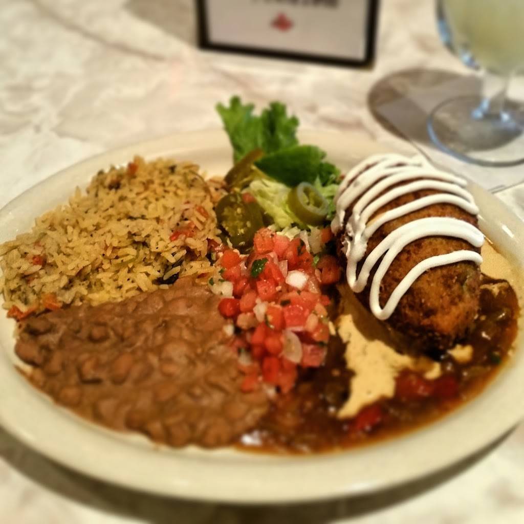 Chuys | restaurant | 5935 S Broadway Ave, Tyler, TX 75703, USA | 9035092489 OR +1 903-509-2489