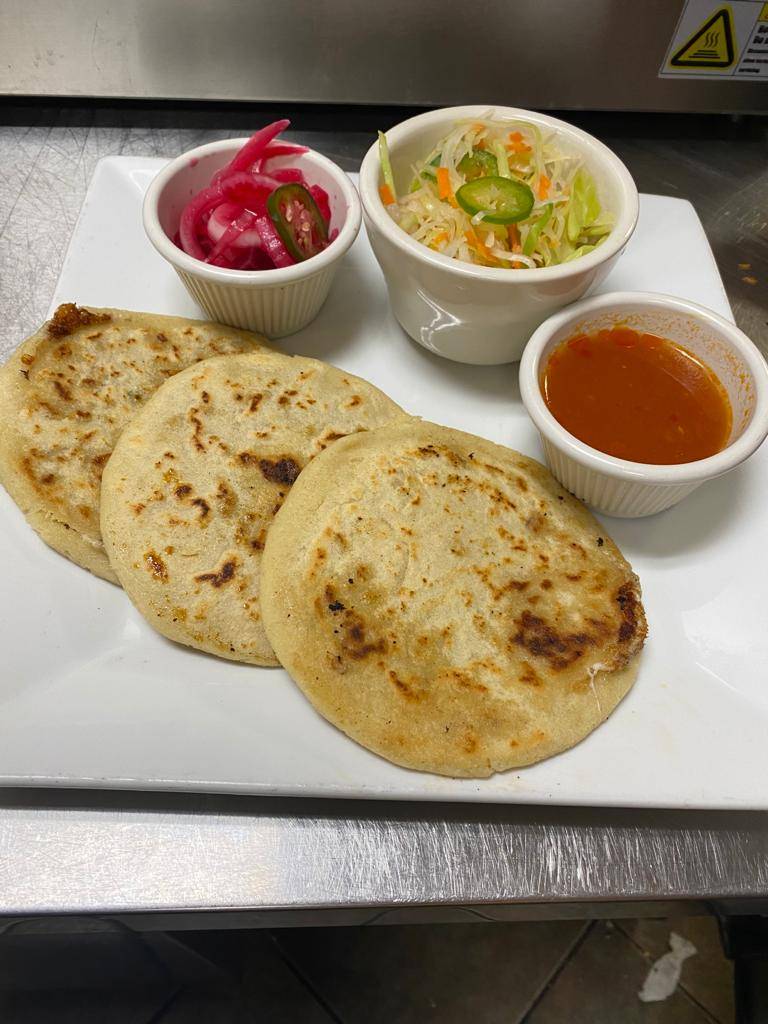 Delicias de la Gracia | restaurant | 72 Main St, South Bound Brook, NJ 08880, USA | 7322715111 OR +1 732-271-5111