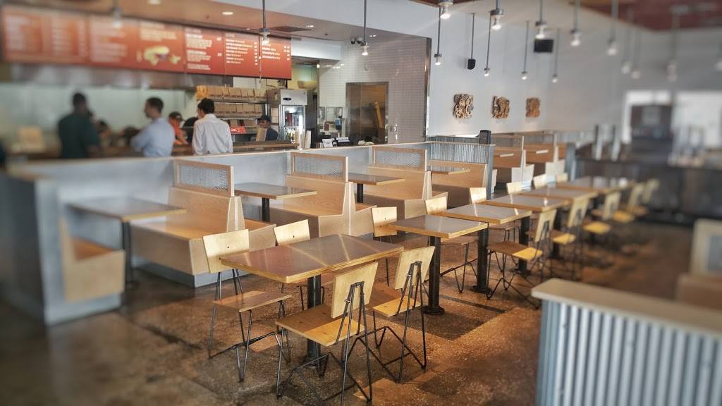 Chipotle Mexican Grill | restaurant | 533 S Howard Ave, Tampa, FL 33606, USA | 8132546450 OR +1 813-254-6450