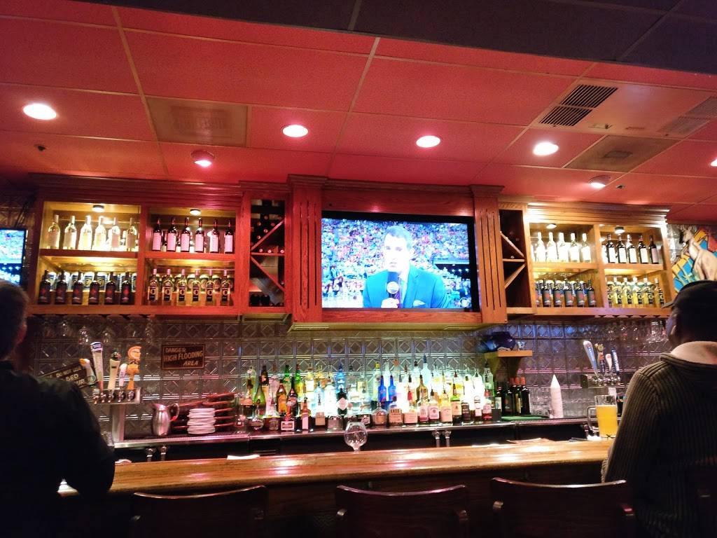 Outback Steakhouse | restaurant | 150 Elden St, Herndon, VA 20170, USA | 7033180999 OR +1 703-318-0999