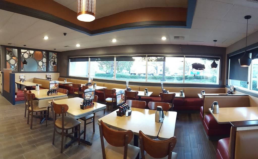 IHOP | bakery | 2290 Loveridge Rd, Pittsburg, CA 94565, USA | 9254276870 OR +1 925-427-6870
