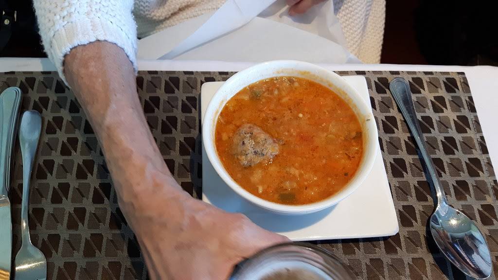 Bistro CASA PAULA | restaurant | 50 Chemin Vanier, Gatineau, QC J9H 1X6, Canada | 8195573030 OR +1 819-557-3030