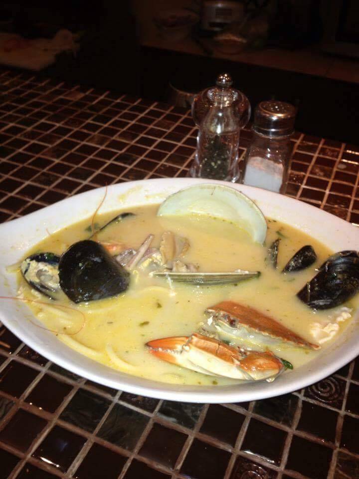 Restaurant De-ceos | restaurant | 7551 Rue St-Hubert, Montréal, QC H2R 2N7, Canada | 5145083639 OR +1 514-508-3639