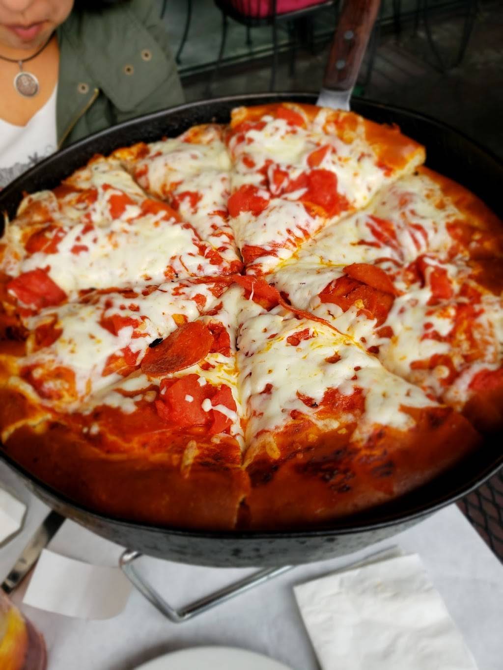 Numero Uno Pizza | North Hollywood | restaurant | 6420 1/2 Coldwater Canyon Ave, North Hollywood, CA 91606, USA | 8187667184 OR +1 818-766-7184