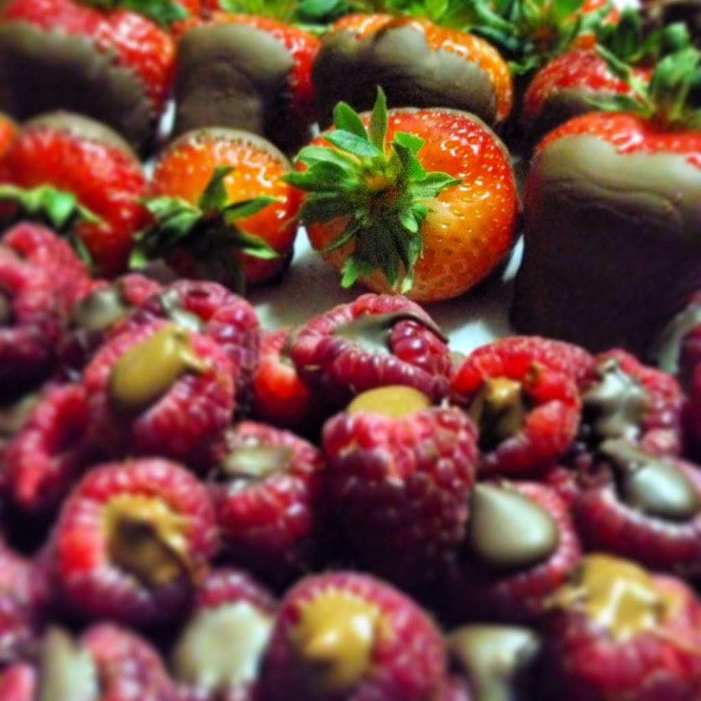 Delias | meal delivery | 9224 3rd Ave, Brooklyn, NY 11209, USA | 7187457999 OR +1 718-745-7999