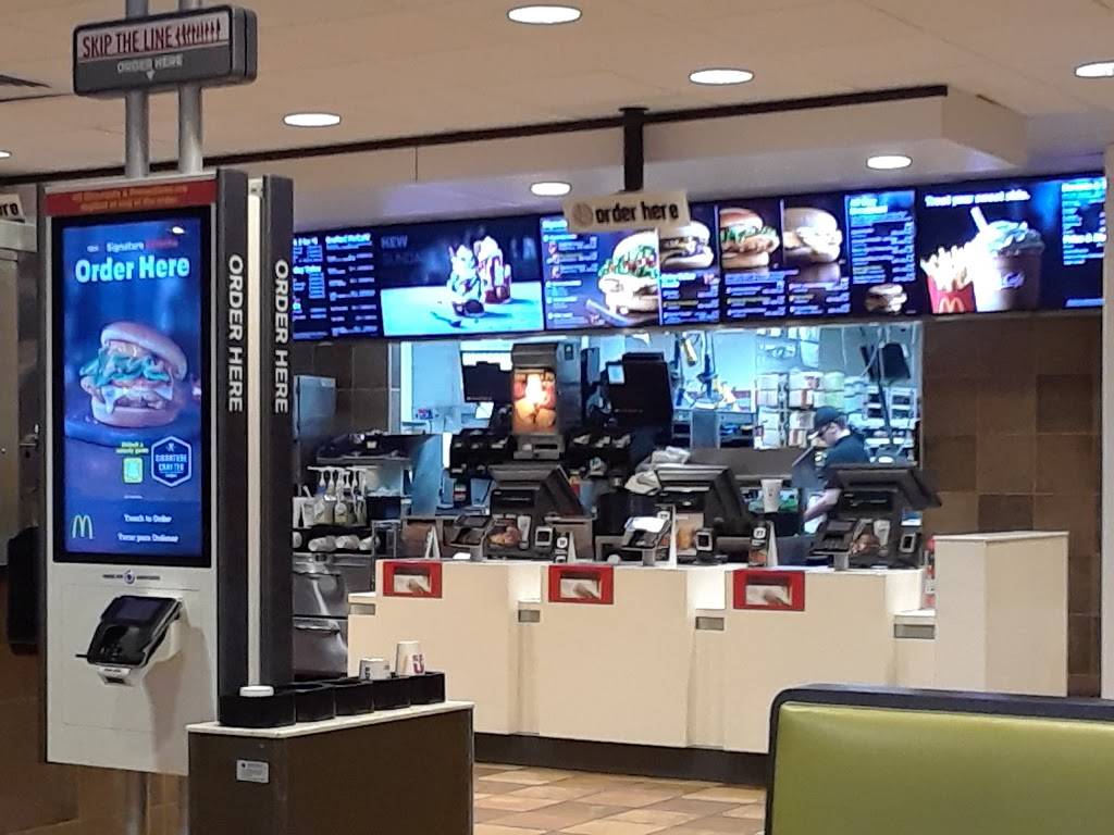 McDonalds | cafe | 985 E Bloomingdale Ave, Brandon, FL 33511, USA | 8136859163 OR +1 813-685-9163