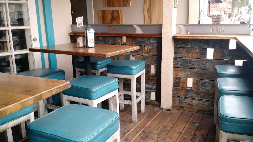 Single Fin Surf Grill | restaurant | 3844 Mission Blvd, San Diego, CA 92109, USA | 8583526611 OR +1 858-352-6611