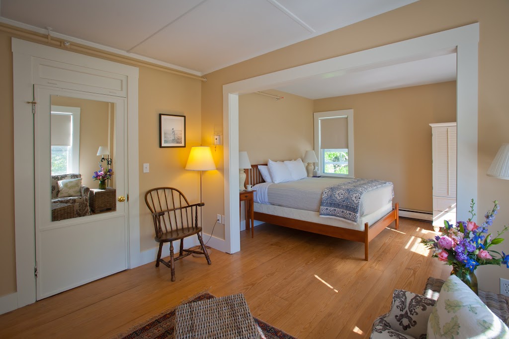 East Wind Inn | restaurant | 21 Mechanic St, Tenants Harbor, ME 04860, USA | 2073726366 OR +1 207-372-6366