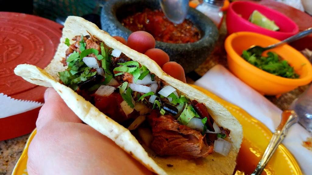 Birrieria Zaragoza | restaurant | 4852 S Pulaski Rd, Chicago, IL 60632, USA | 7735233700 OR +1 773-523-3700