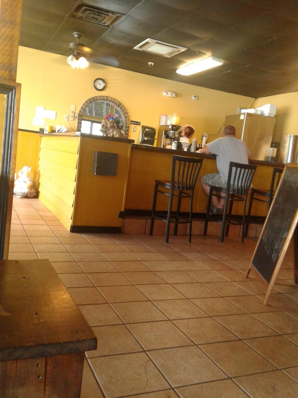 The Pig Bar-B-Q | restaurant | 450102 FL-200, Callahan, FL 32011, USA | 9048790101 OR +1 904-879-0101