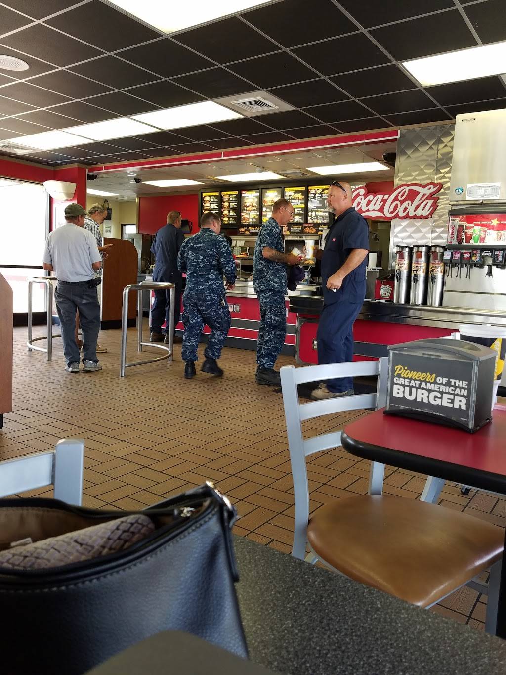 Hardees | restaurant | 8405 Hampton Blvd, Norfolk, VA 23505, USA | 7574511924 OR +1 757-451-1924