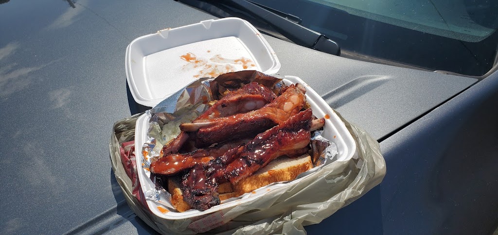 Slammin Sammys | restaurant | 8214 Cedar Ave, Cleveland, OH 44103, USA | 2169248513 OR +1 216-924-8513