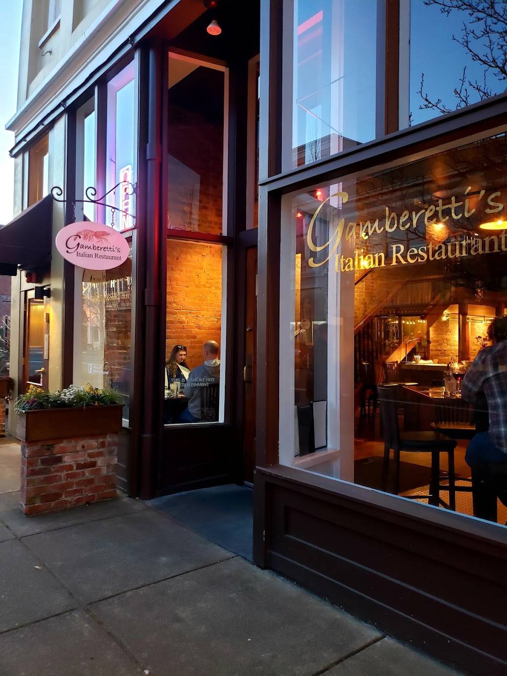 Gamberettis | restaurant | 211 SE 1st Ave ste 102, Albany, OR 97321, USA | 5414972181 OR +1 541-497-2181