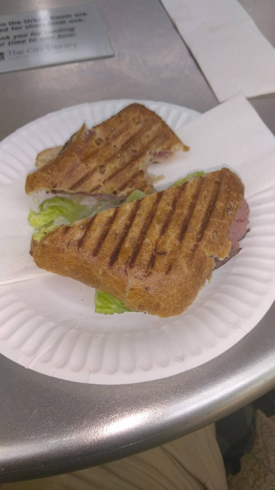 Hemingway Cafe | restaurant | 210 400 S, Salt Lake City, UT 84111, USA | 8013598600 OR +1 801-359-8600