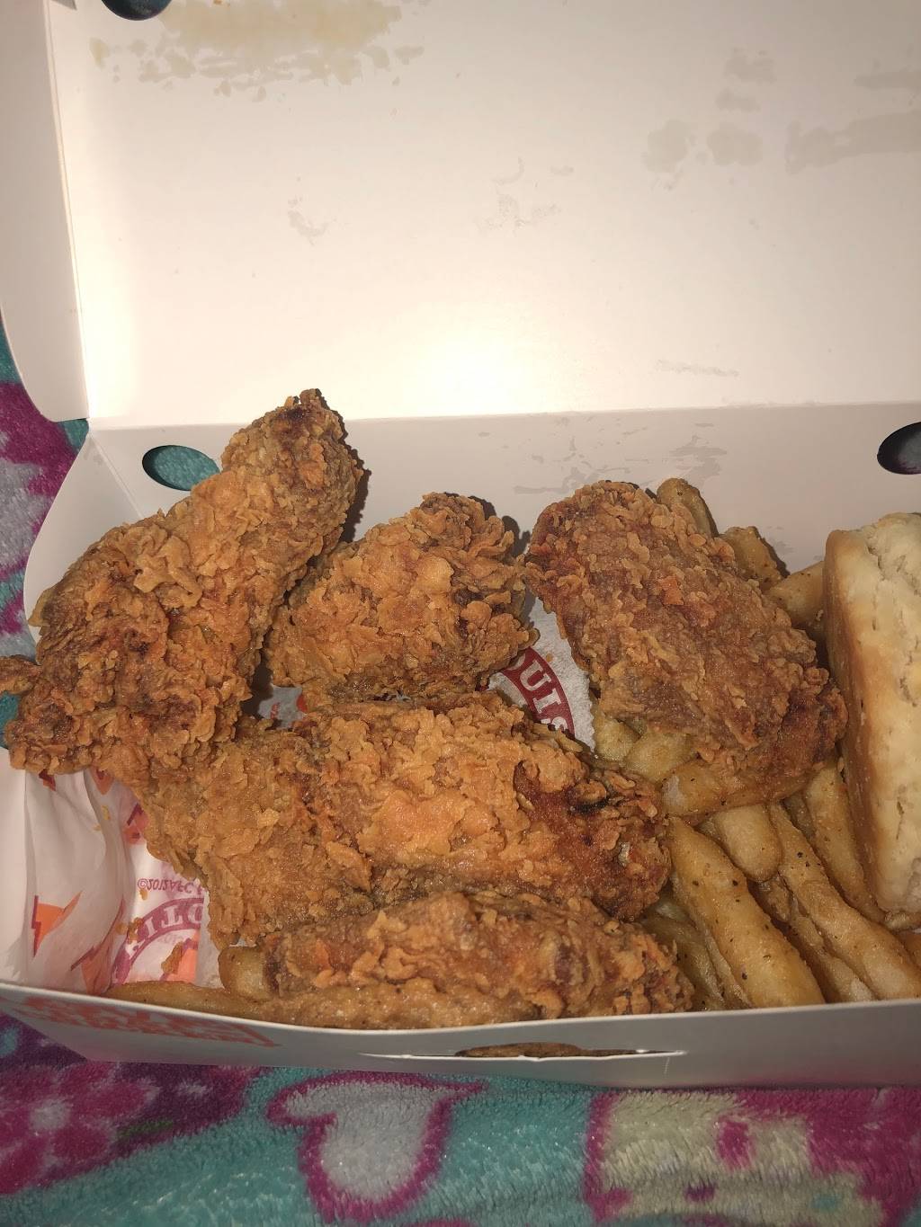 Popeyes Louisiana Kitchen | restaurant | 1110 Edgebrook Dr, Houston, TX 77034, USA | 7139470111 OR +1 713-947-0111