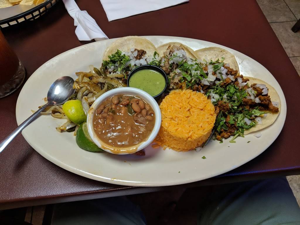 Papaya Mexican Grill | restaurant | 100 W Pioneer Pkwy, Arlington, TX 76010, USA | 6822383073 OR +1 682-238-3073