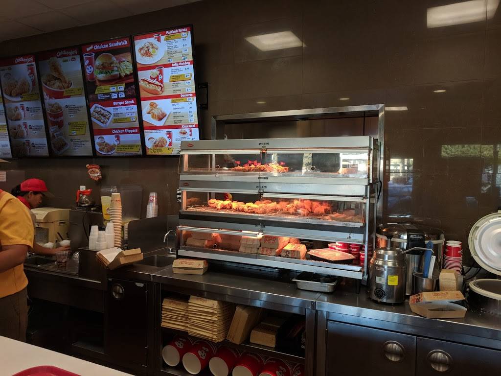 Jollibee | restaurant | 8261 Woodman Ave, Panorama City, CA 91402, USA | 8184429403 OR +1 818-442-9403
