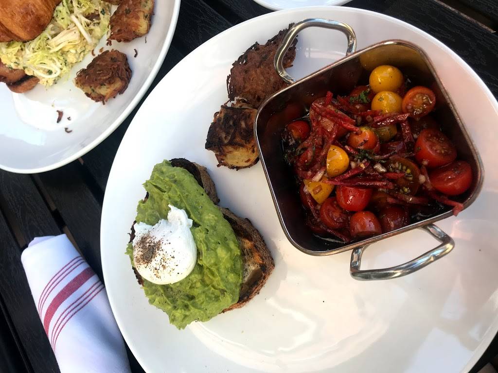 Bruxelles Brasserie | restaurant | 63-71 N Main St, Norwalk, CT 06854, USA | 2038571494 OR +1 203-857-1494