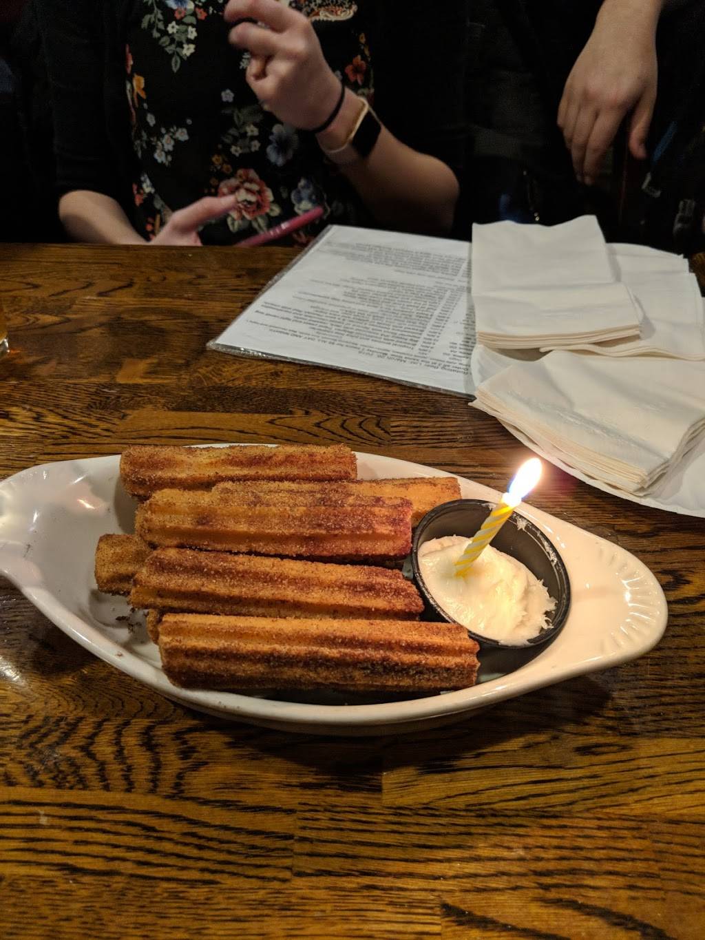 Mahaffeys Pub | restaurant | 2706 Dillon St, Baltimore, MD 21224, USA | 4102769899 OR +1 410-276-9899