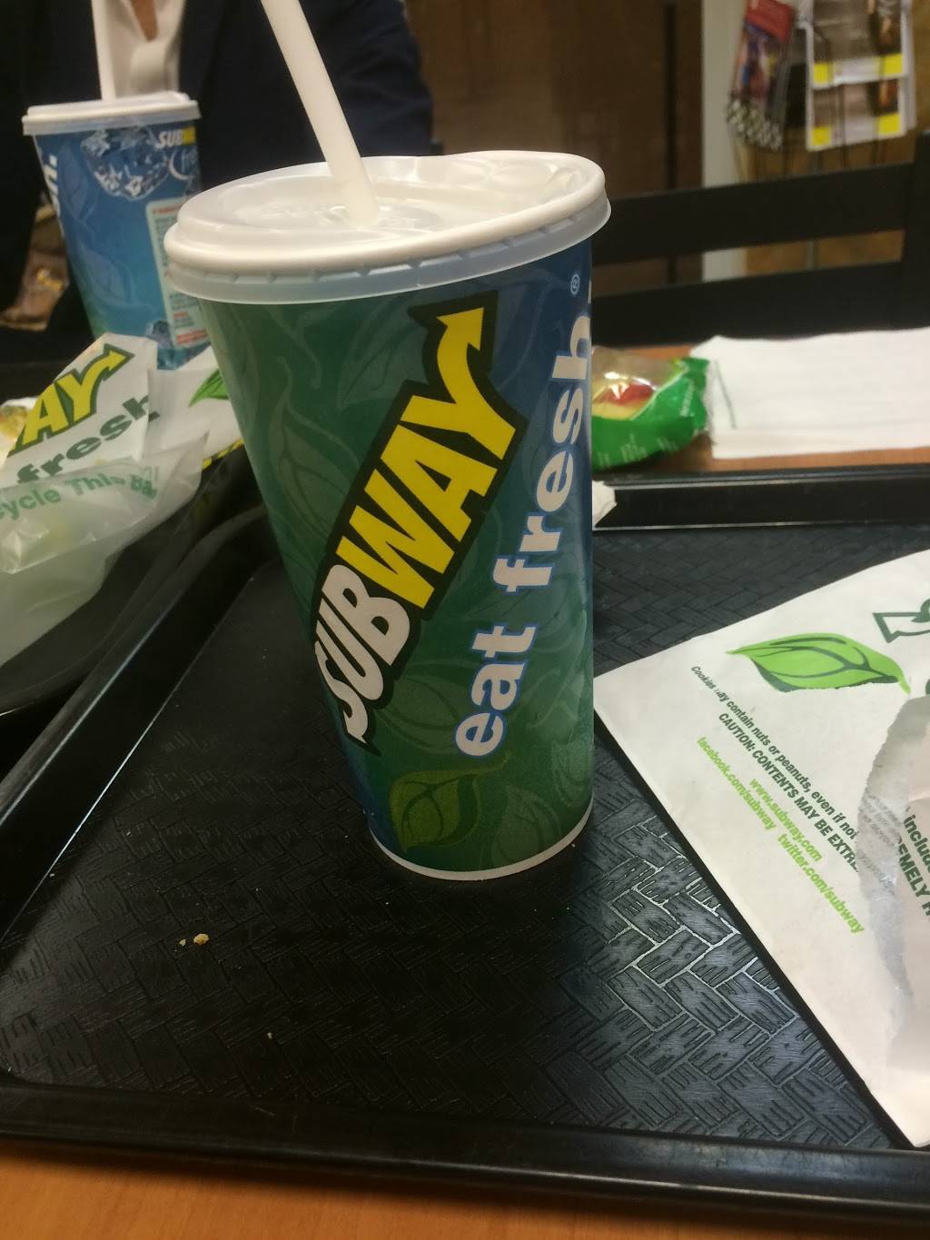 Subway | restaurant | 18900 NE 25th Ave, Miami, FL 33180, USA | 3056639883 OR +1 305-663-9883