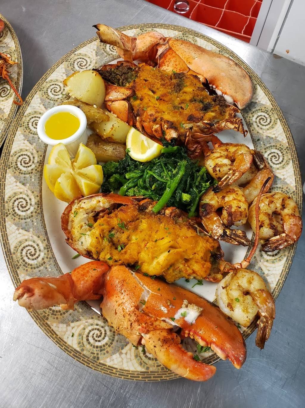 Seafood Grill On The Bay | restaurant | 507 Guy Lombardo Ave, Freeport, NY 11520, USA | 5165172405 OR +1 516-517-2405