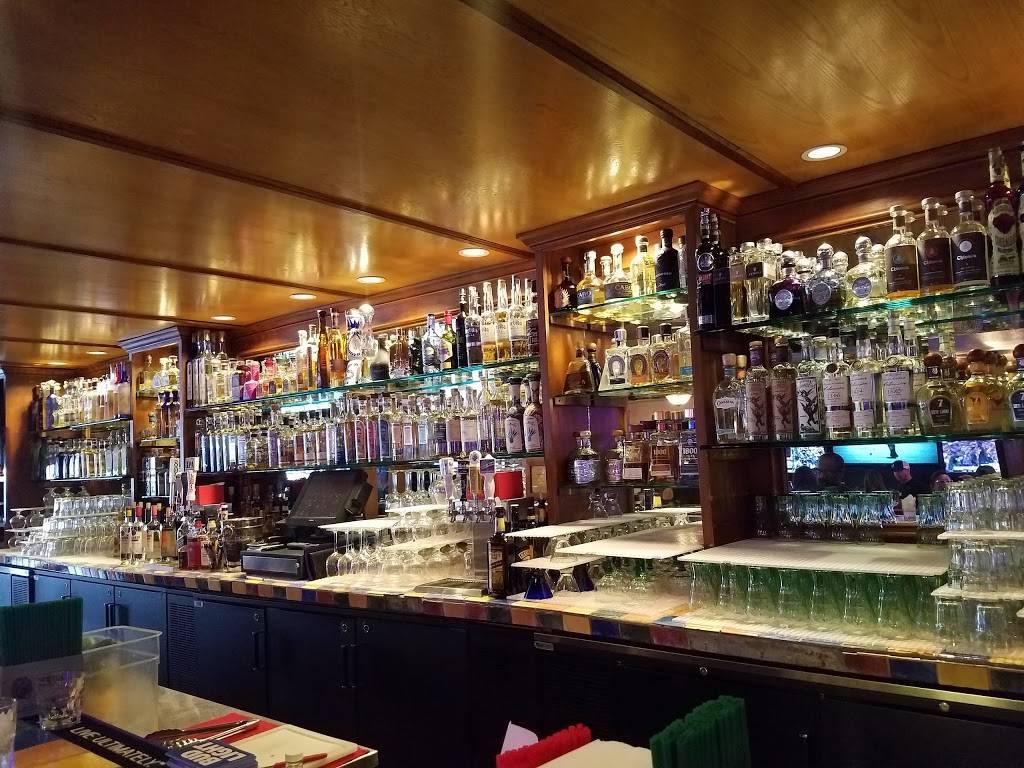 Albertos Cantina | restaurant | 435 Main St, Pleasanton, CA 94566, USA | 9254622316 OR +1 925-462-2316