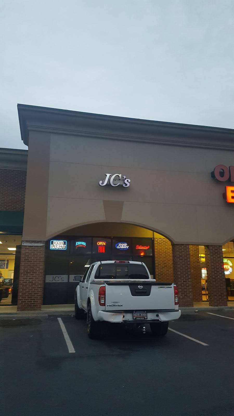 JCs Bar & Grill | restaurant | 3752 Ashley Phosphate Rd, Charleston, SC 29418, USA | 8437605754 OR +1 843-760-5754