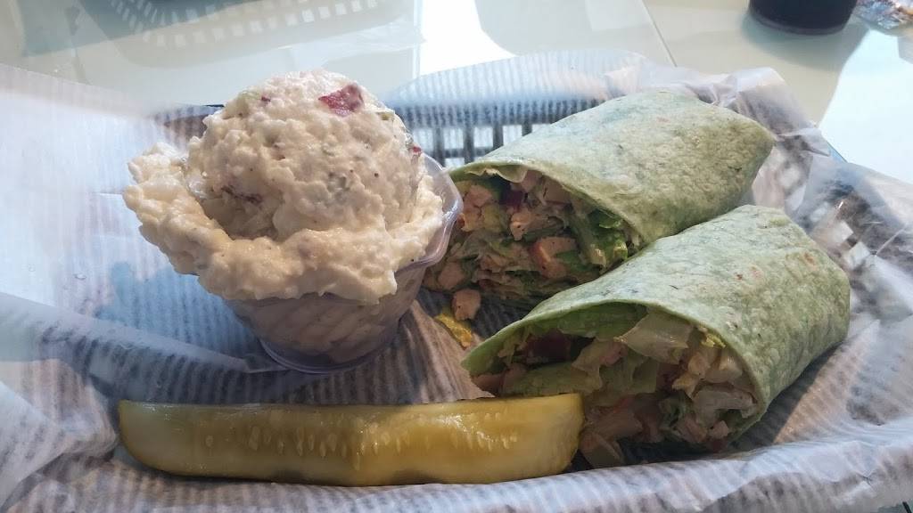 Main St Diner | restaurant | 505 W Main St, Tavares, FL 32778, USA | 3522534663 OR +1 352-253-4663