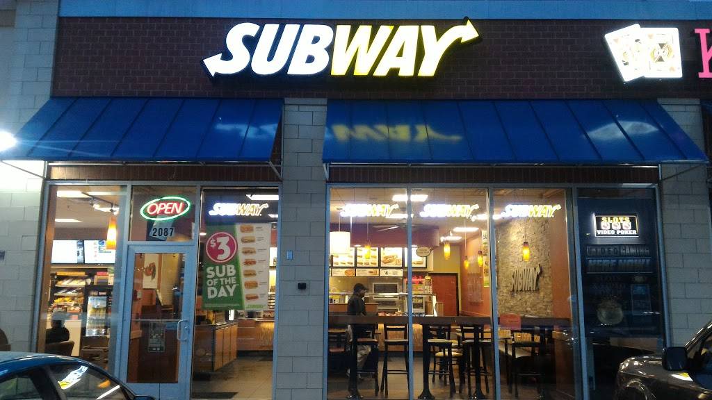 Subway Restaurants | restaurant | 2087 Barrington Rd, Hoffman Estates, IL 60169, USA | 8478841555 OR +1 847-884-1555