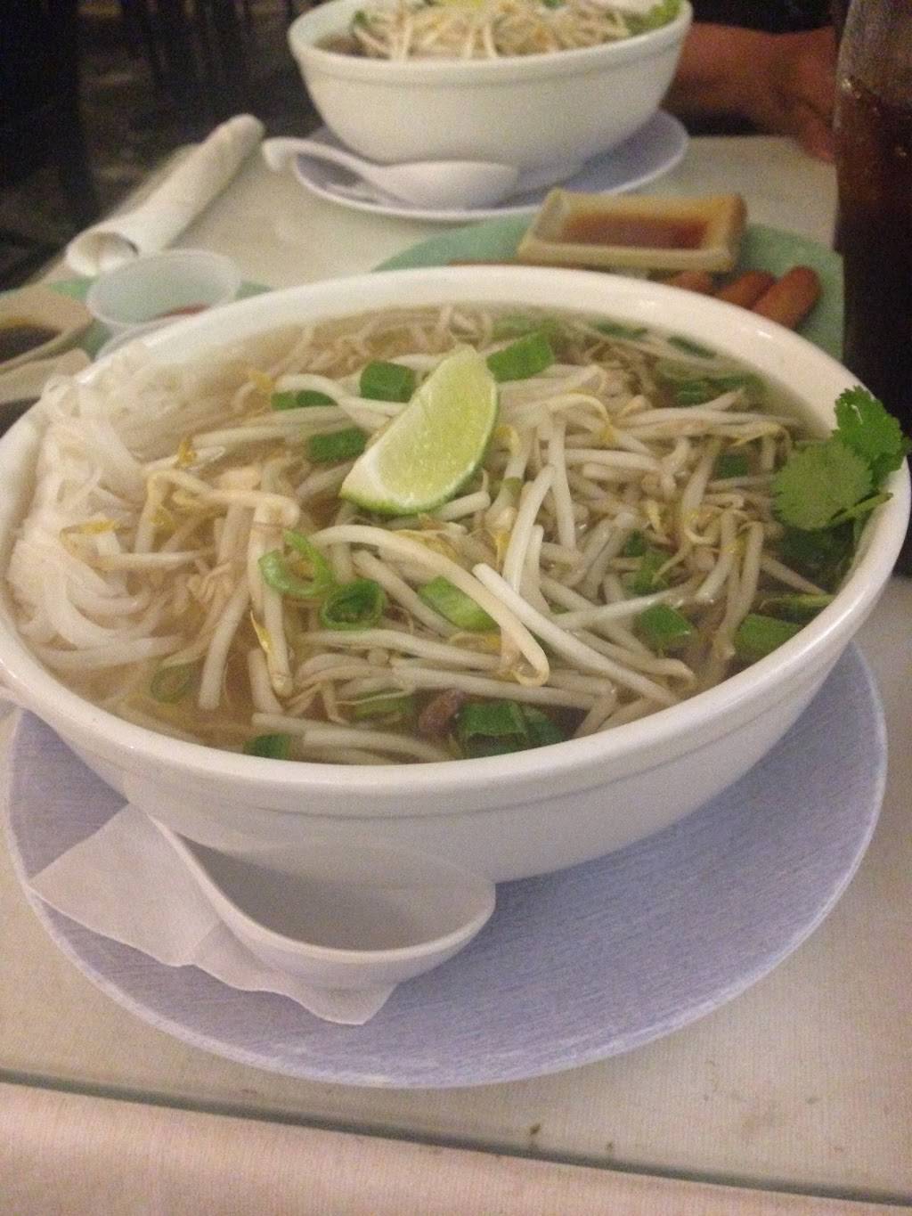 East Street Cafe | restaurant | 50 Massachusetts Ave NE, Washington, DC 20002, USA | 2023716788 OR +1 202-371-6788