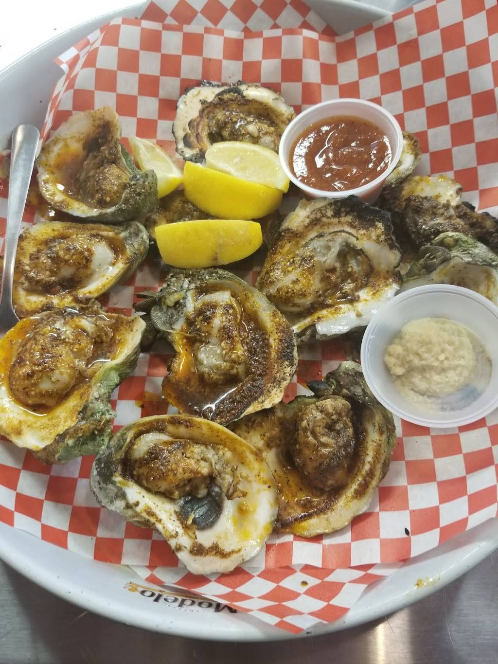 Fish n Tails | restaurant | 330 TX-78, Wylie, TX 75098, USA | 2142999354 OR +1 214-299-9354