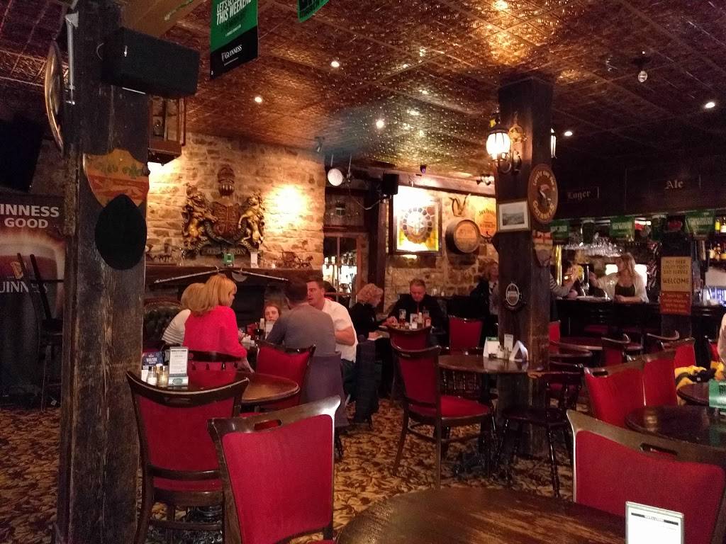 Coach & Lantern | restaurant | 384 Wilson St E, Ancaster, ON L9G 2C2, Canada | 9053047822 OR +1 905-304-7822