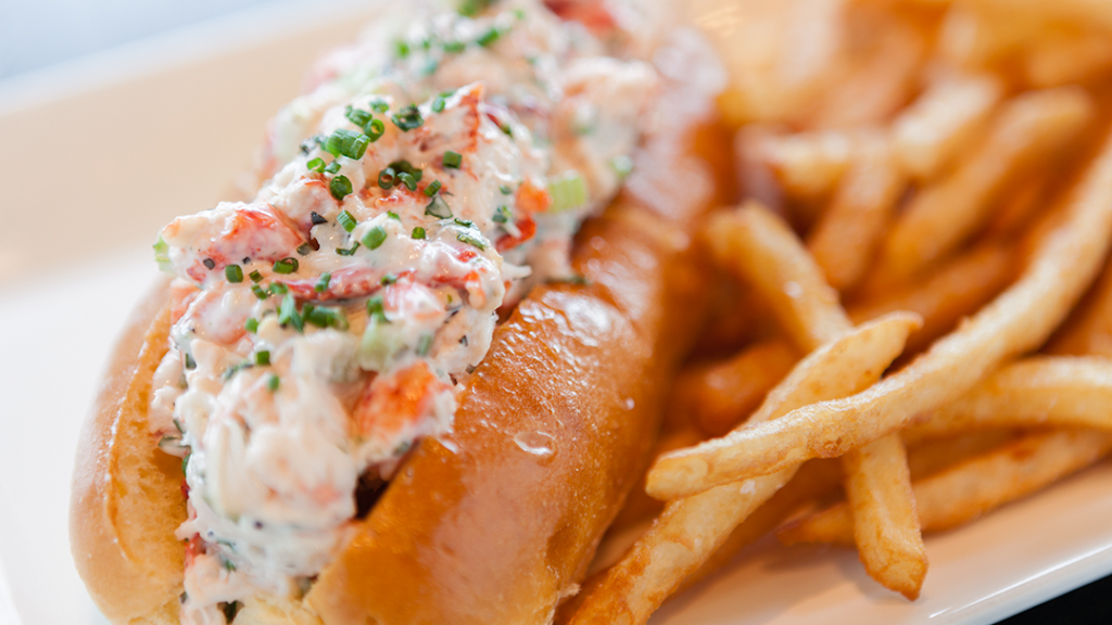 Lovers Seafood and Market | restaurant | 5200 W Lovers Ln, Dallas, TX 75209, USA | 2144149880 OR +1 214-414-9880