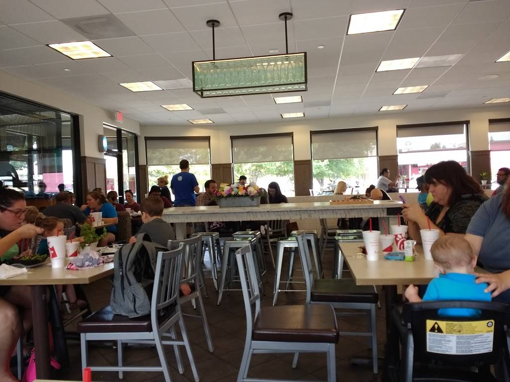 Chick-fil-A | restaurant | 996 W Highway 287 Byp, Waxahachie, TX 75165, USA | 9729371504 OR +1 972-937-1504
