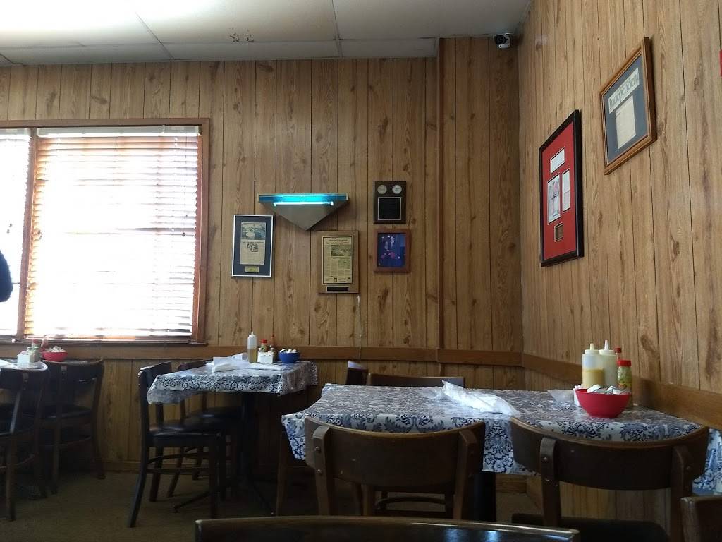 Martins Restaurant | restaurant | 1796 Carter Hill Rd, Montgomery, AL 36106, USA | 3342651767 OR +1 334-265-1767