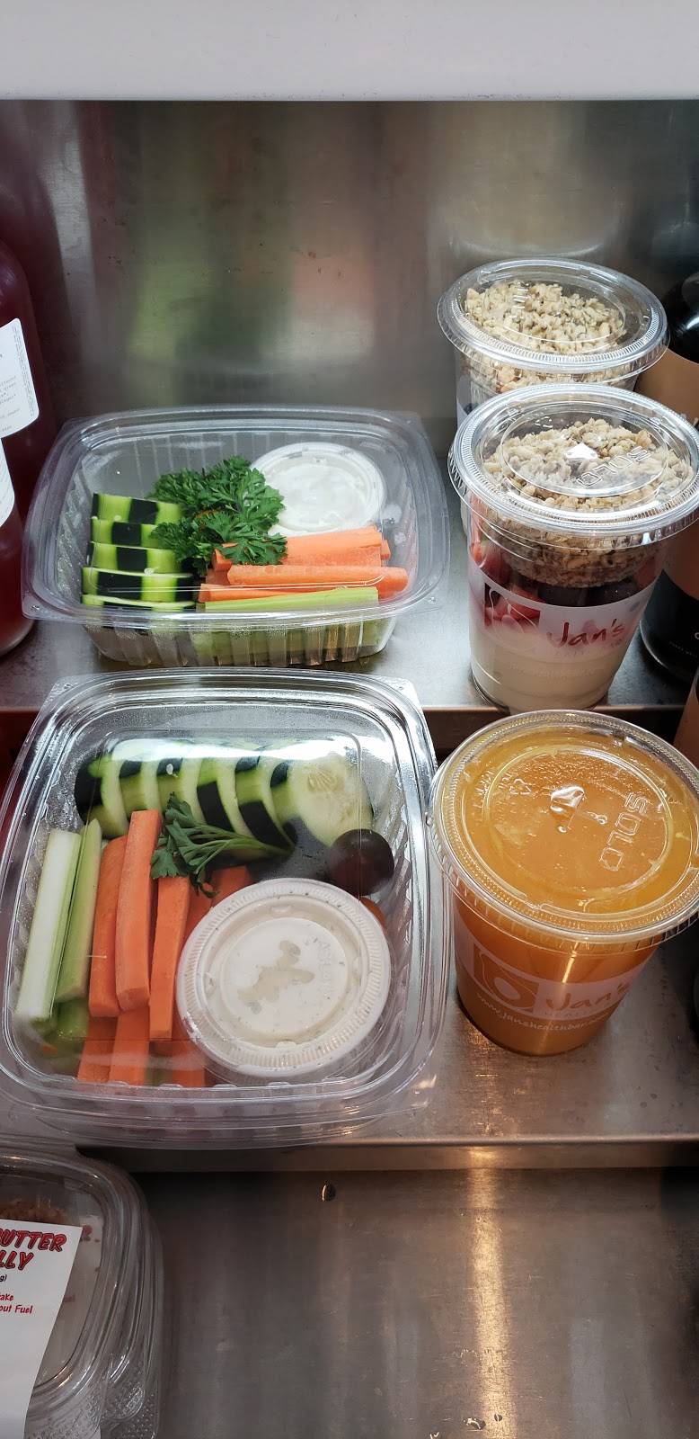 Jans Health Bar | restaurant | 610 N Coast Hwy, Laguna Beach, CA 92651, USA | 9493710023 OR +1 949-371-0023