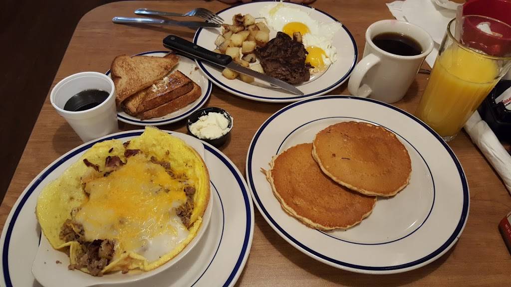 Bob Evans | restaurant | 25 S High School Rd, Indianapolis, IN 46241, USA | 3172471818 OR +1 317-247-1818