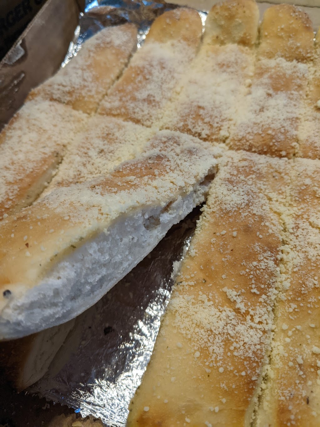 Main Street Pizza - Marquette | meal delivery | 714 N 3rd St, Marquette, MI 49855, USA | 9062269700 OR +1 906-226-9700