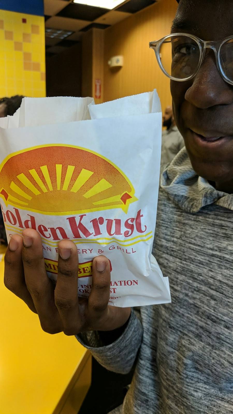 Golden Krust | restaurant | 40 W Shopping Center, 838 N Rolling Rd, Catonsville, MD 21228, USA | 4107190066 OR +1 410-719-0066