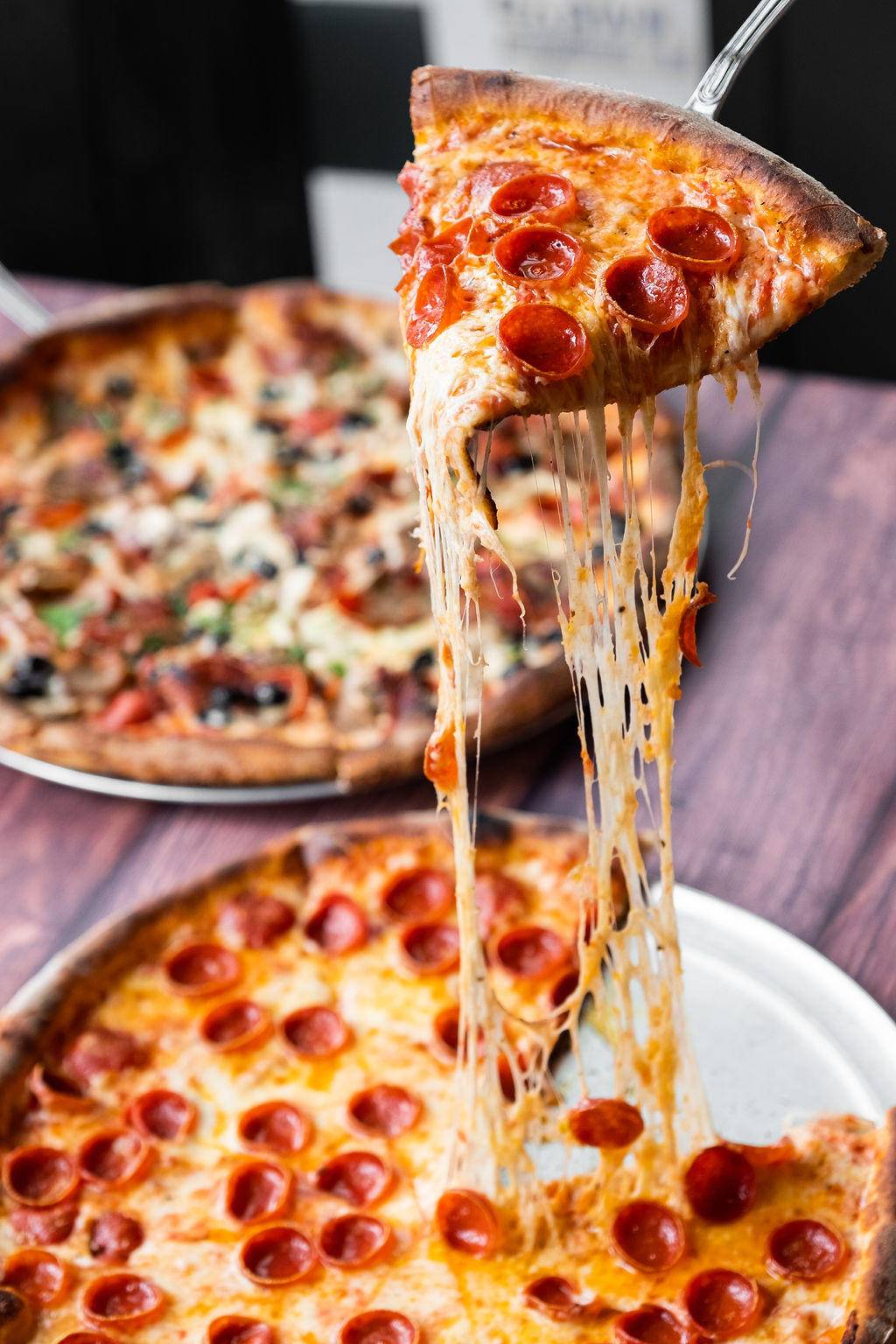 Amicis East Coast Pizzeria | restaurant | 226 Redwood Shores Pkwy, Redwood City, CA 94065, USA | 6506543333 OR +1 650-654-3333