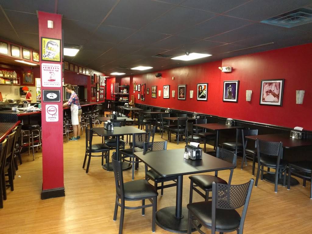 Dangerously Delicious Pies | bakery | 2839 ODonnell St, Baltimore, MD 21224, USA | 4105227437 OR +1 410-522-7437