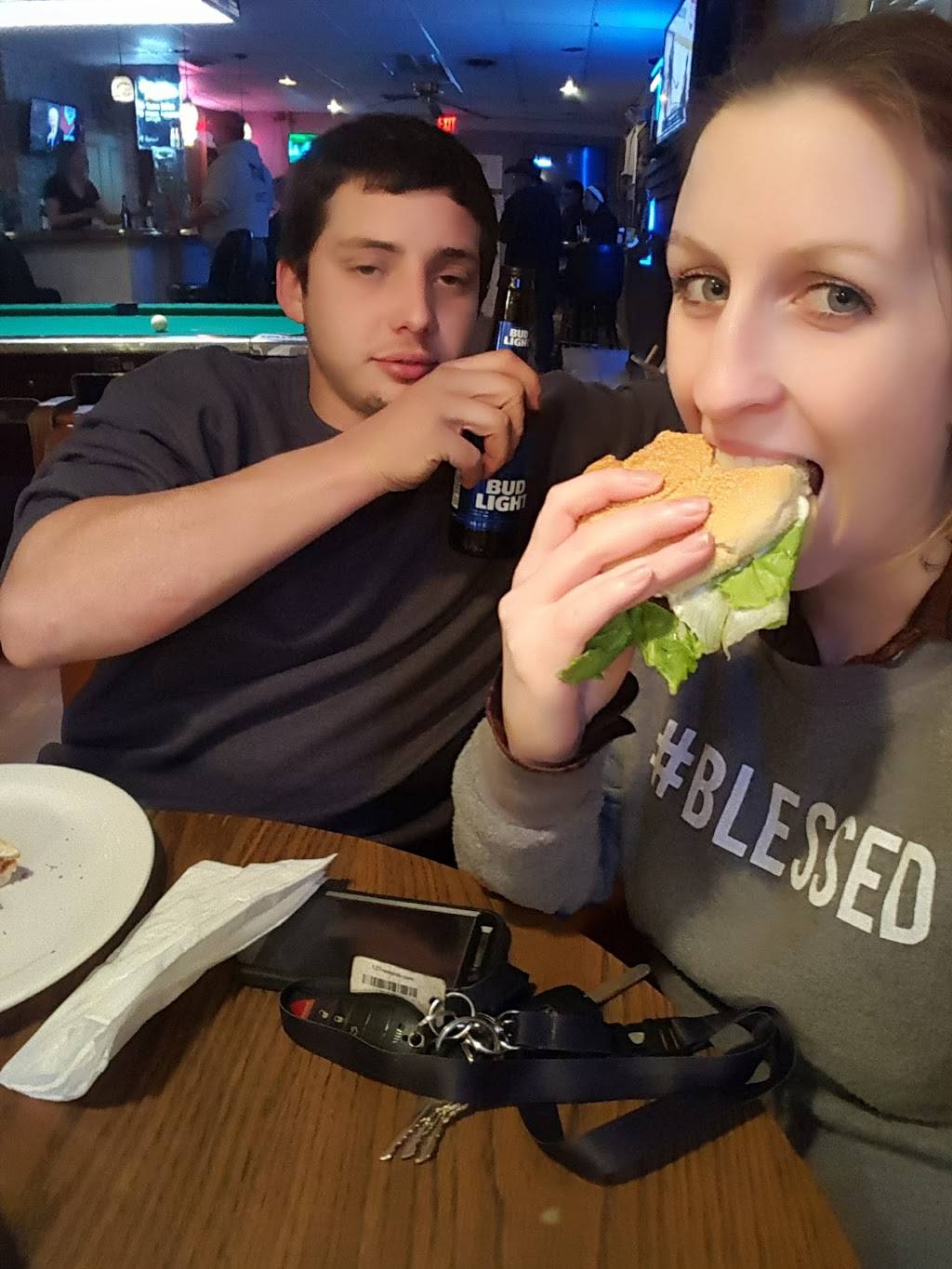 Corner Grille | restaurant | 1406 Cedarhurst Rd, Shady Side, MD 20764, USA | 4436074931 OR +1 443-607-4931