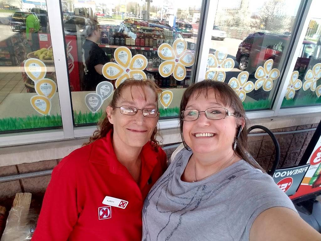 Circle K | meal takeaway | 2641 W Monroe St, Springfield, IL 62704, USA | 2177266508 OR +1 217-726-6508