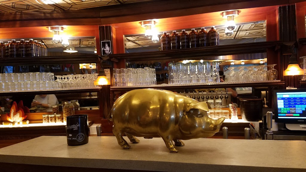 Stockyards Brewing Co | restaurant | 1600 Genessee St #100, Kansas City, MO 64102, USA | 8169457729 OR +1 816-945-7729