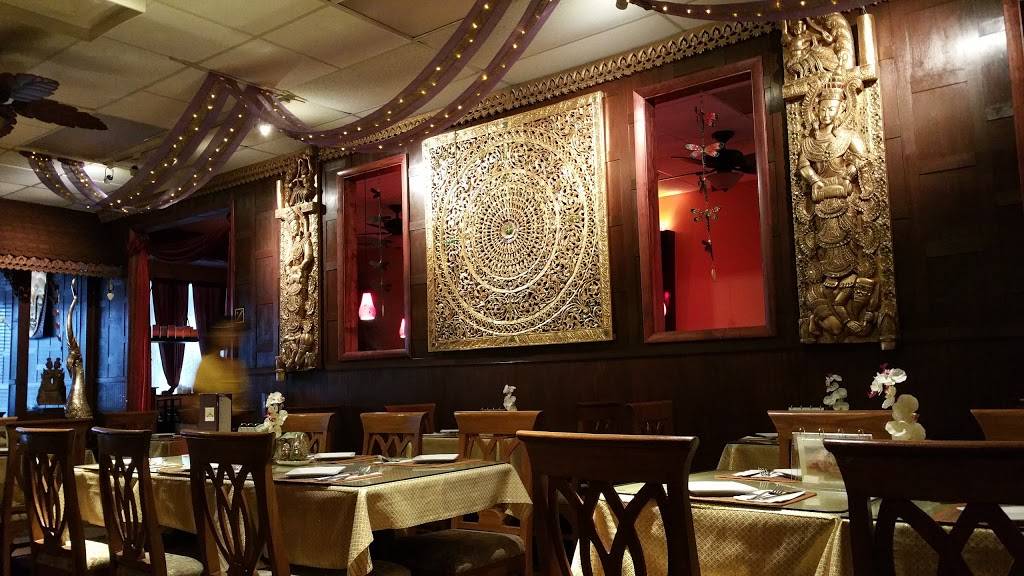 Ploy Thai | restaurant | 1941 W Brandon Blvd, Brandon, FL 33511, USA | 8136845007 OR +1 813-684-5007