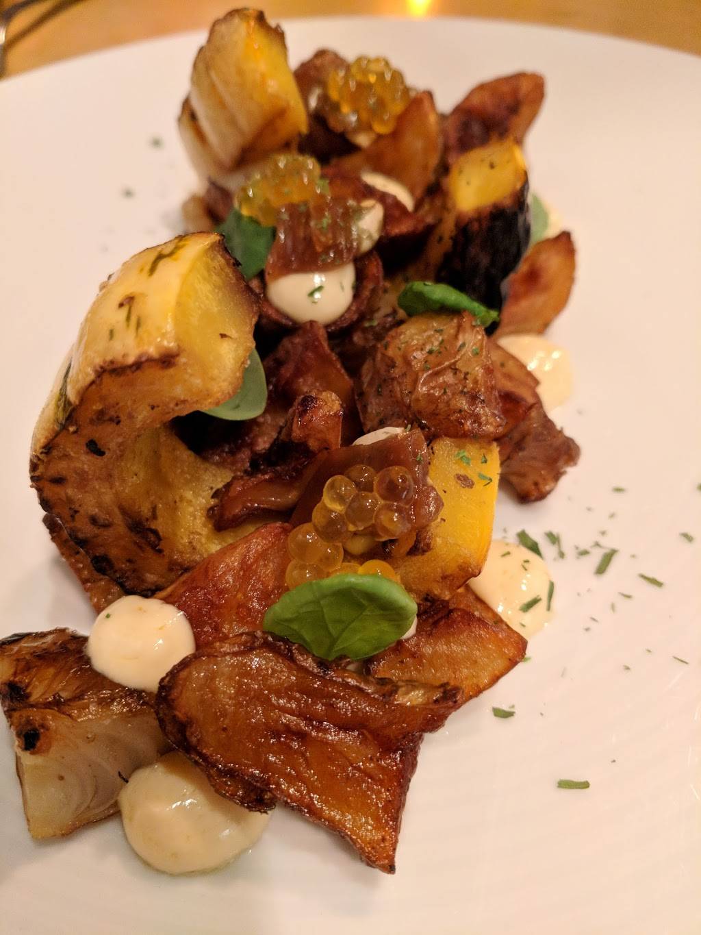 Entente | restaurant | 3056 N Lincoln Ave, Chicago, IL 60657, USA | 8722068553 OR +1 872-206-8553