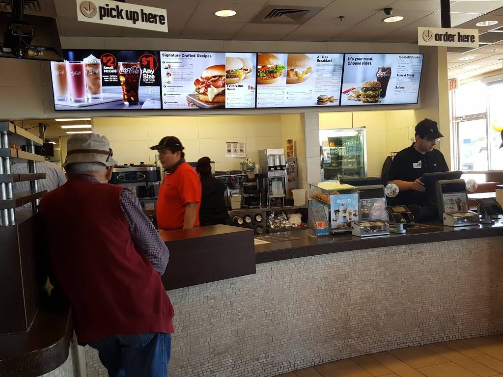 McDonalds | cafe | 6200 Holly Ave NE, Albuquerque, NM 87113, USA | 5058211521 OR +1 505-821-1521